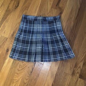 Calvin Blue/ white plaid skirt size small new never worn